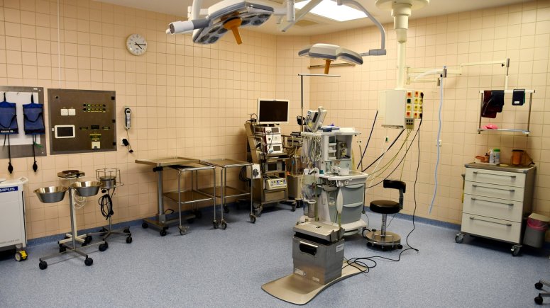 Původní operační sály SZZ Krnov byly třicet let staré. Moderní na nich byla pouze operační technika.