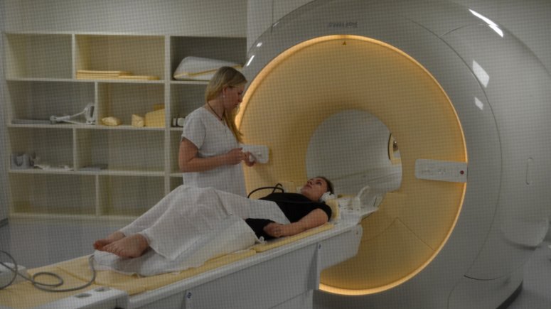 Magnetická rezonance v krnovské nemocnici funguje pět let.