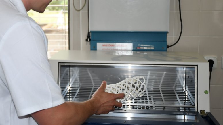 Speciální fixace OPENCAST.