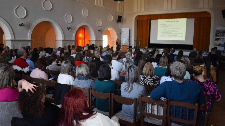 Den akutní medicíny