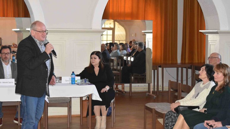 Den akutní medicíny