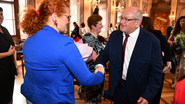 Cena Alice Masarykové