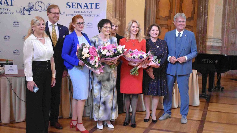 Cena Alice Masarykové